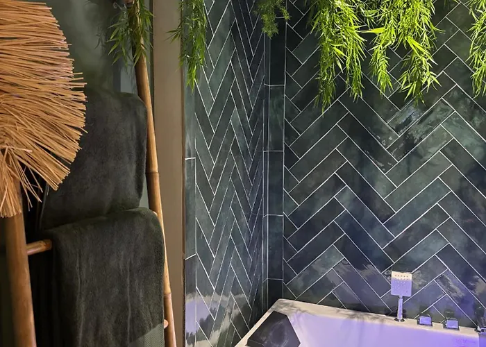 Liefdeshotel Jungle Fever , Evasion Nature Et Balneo Boulogne-sur-Mer